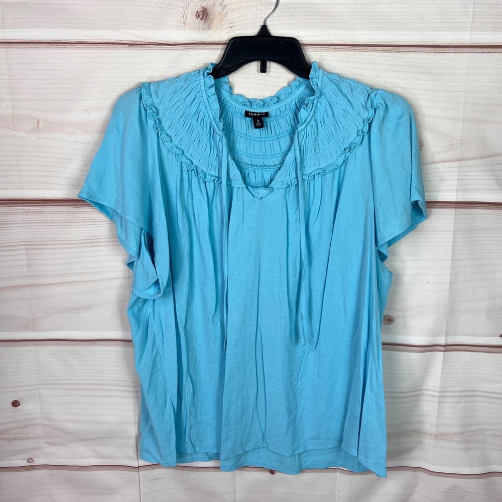Torrid Top Womens 2 2X Blue Short Sleeve Blouse Tie Neck Ruffles Solid Pullover